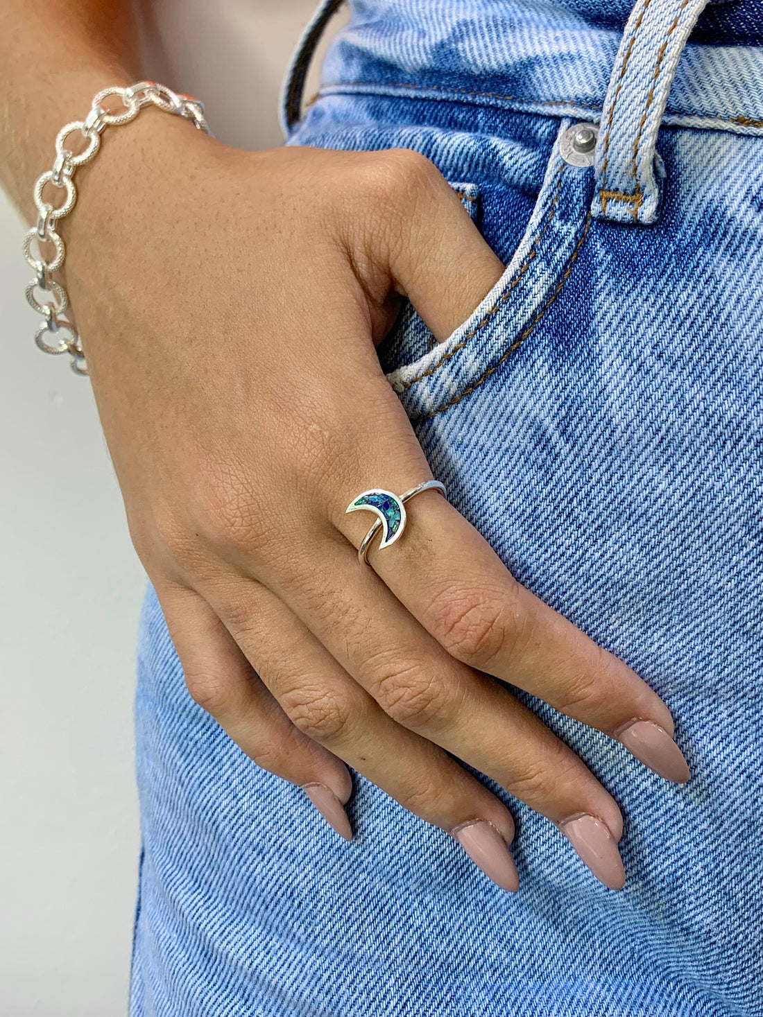 Anel Regulavel Lua em Opala