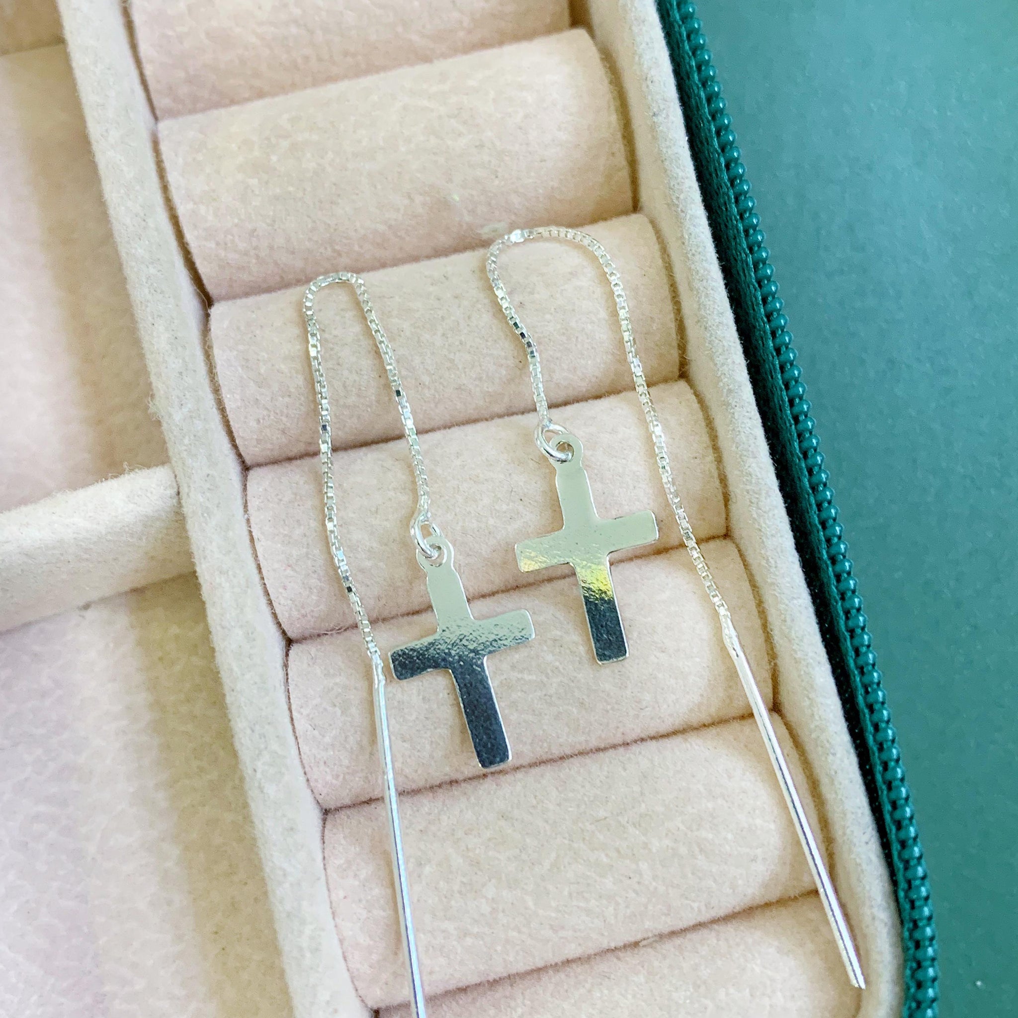 Brinco Corrente Veneziana Cruz Lisa