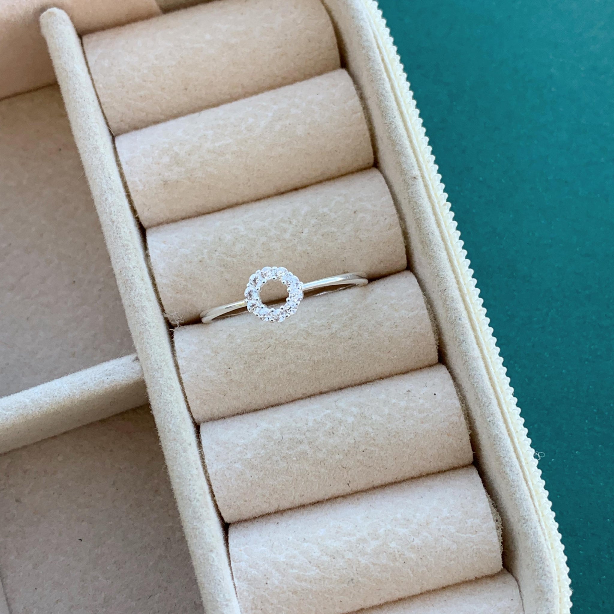 Anel Círculo Cravejado