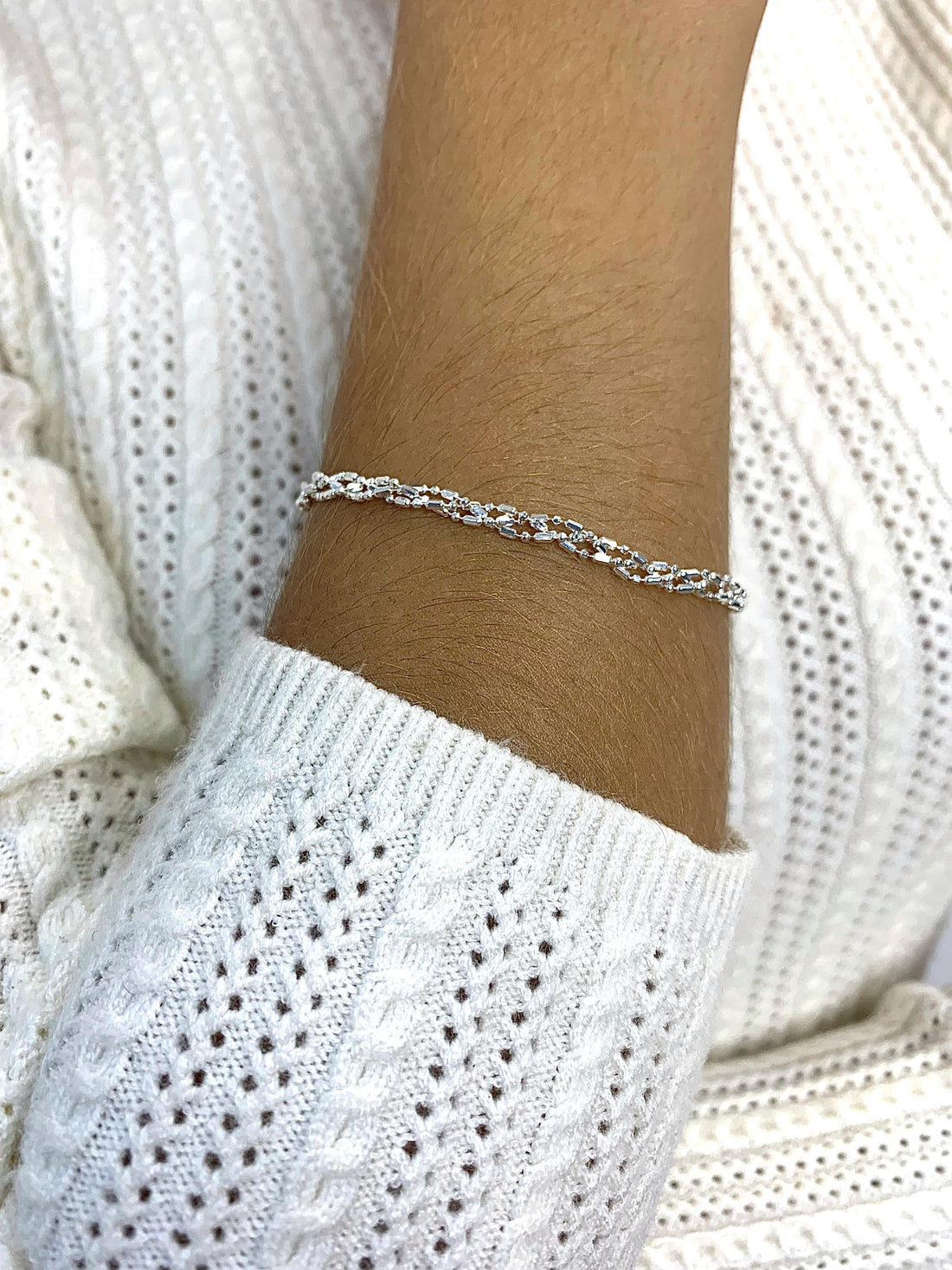 Pulseira Entremeios Bolinha e Bastão