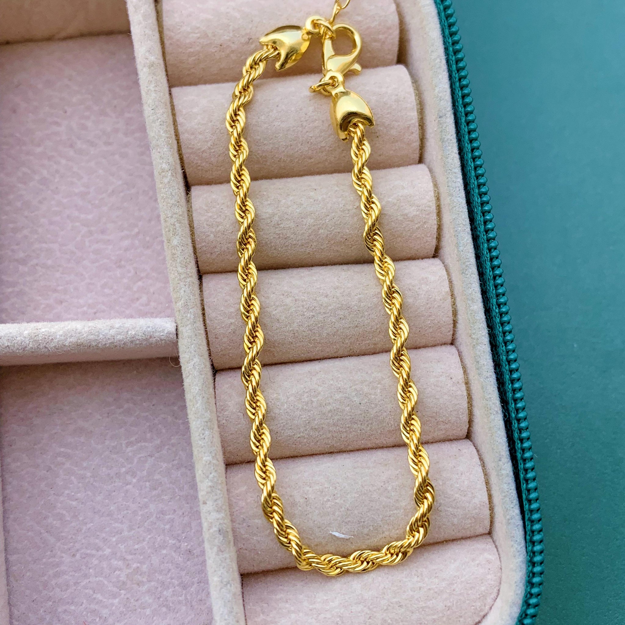 Pulseira Corda Folheada