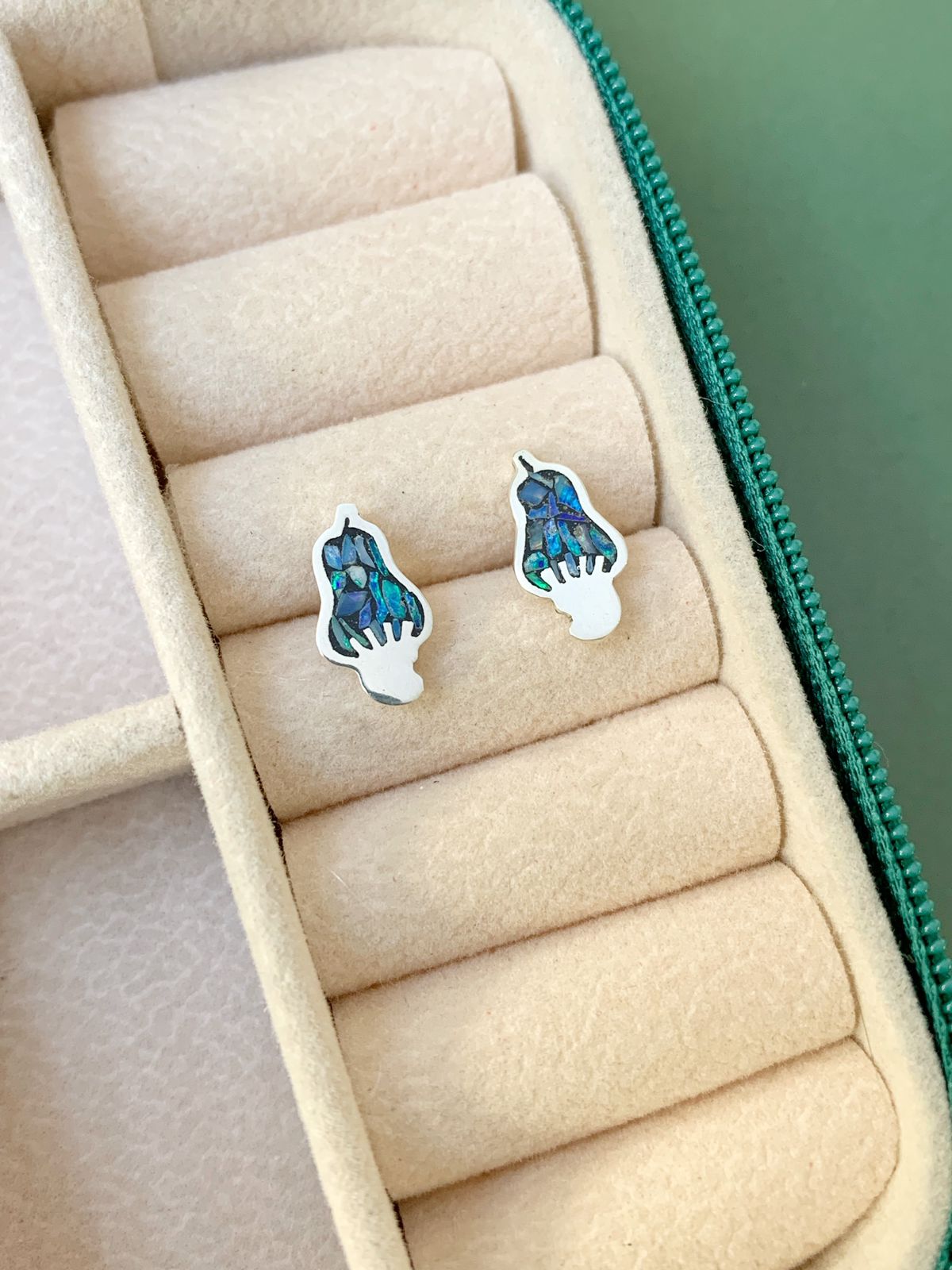 Brinco Cajú em Opala