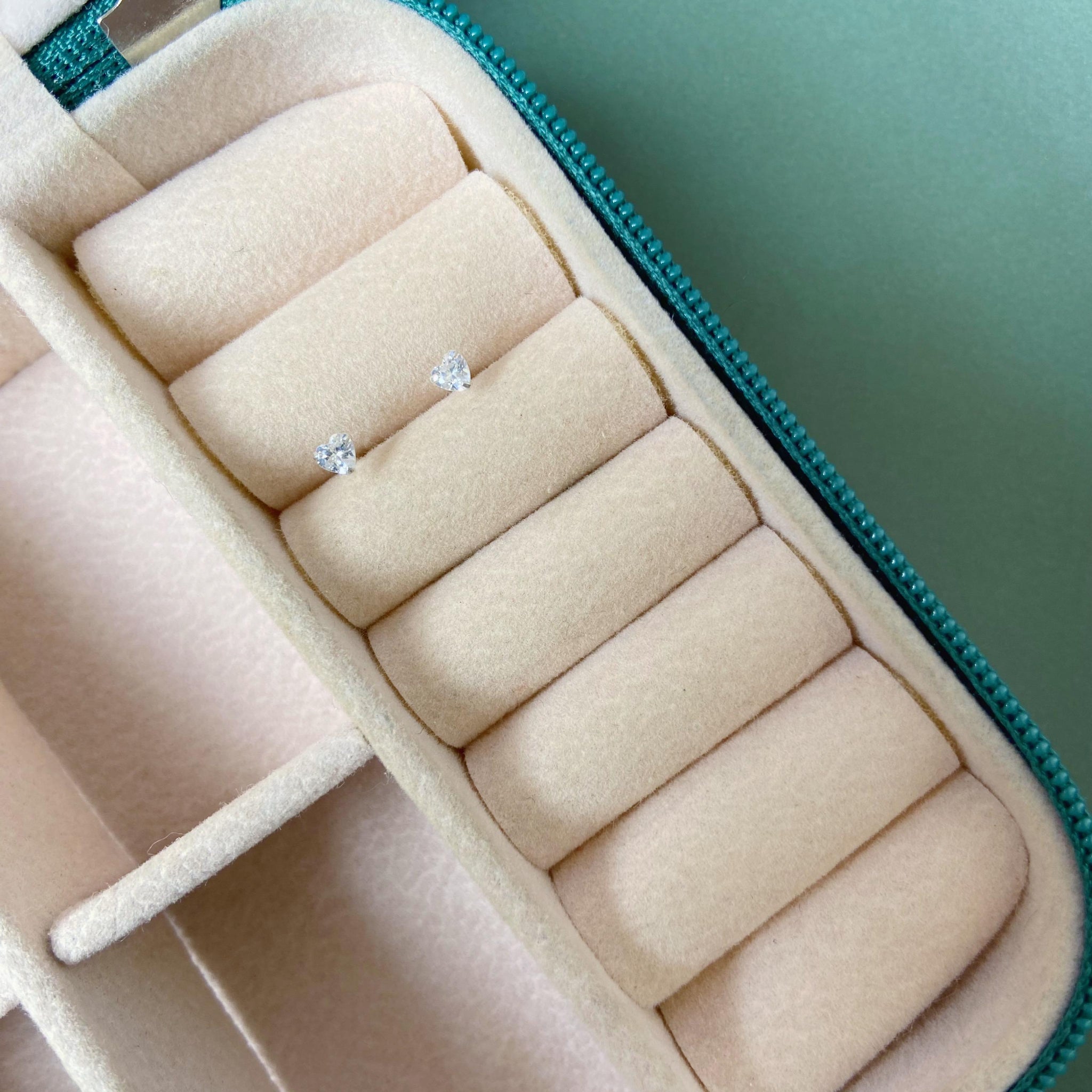 Brinco Coração Ponto de Luz 3mm