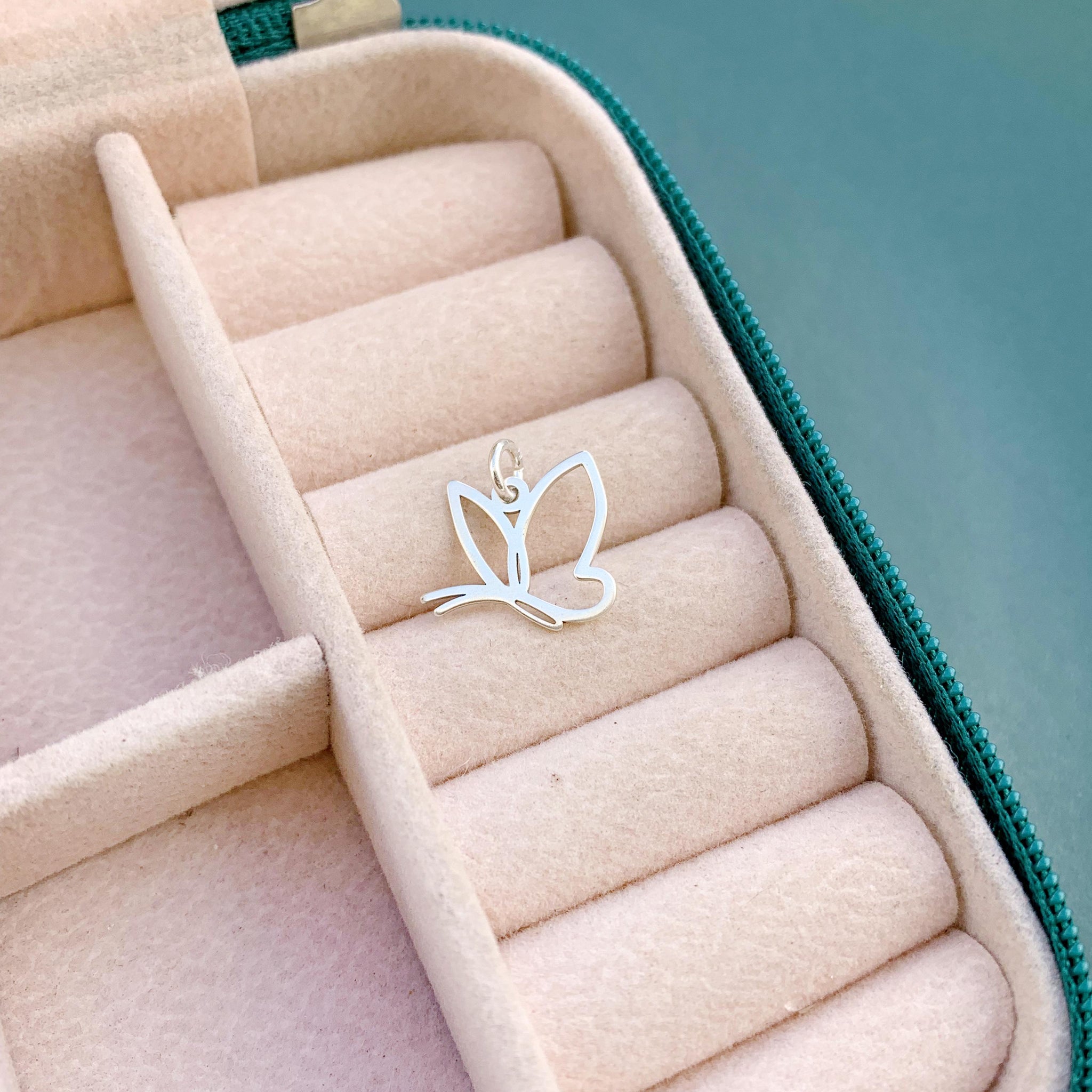 Pingente Borboleta Minimalista