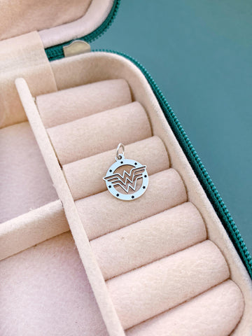 Pingente Mulher Maravilha