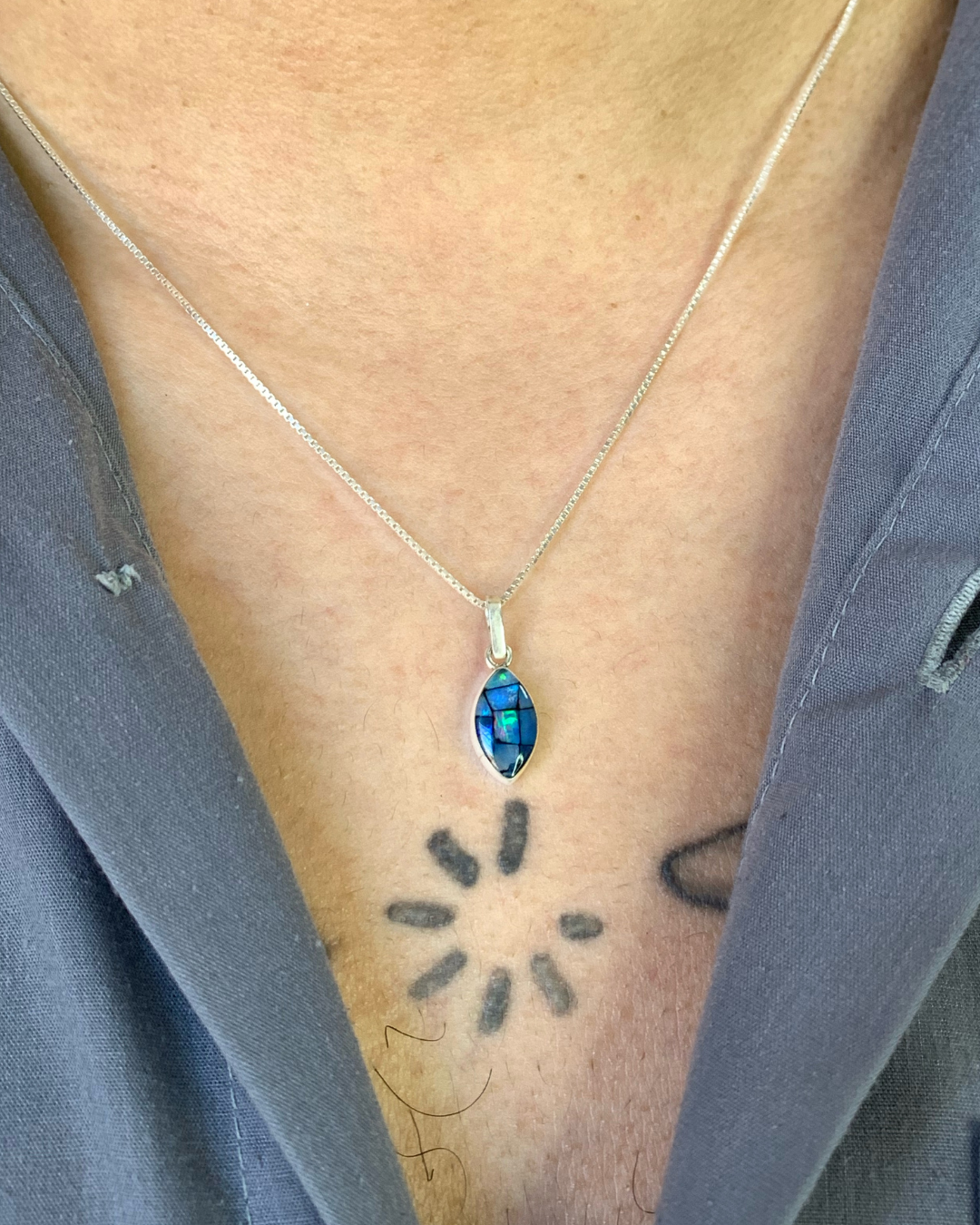 Colar Pingente Navete em Opala