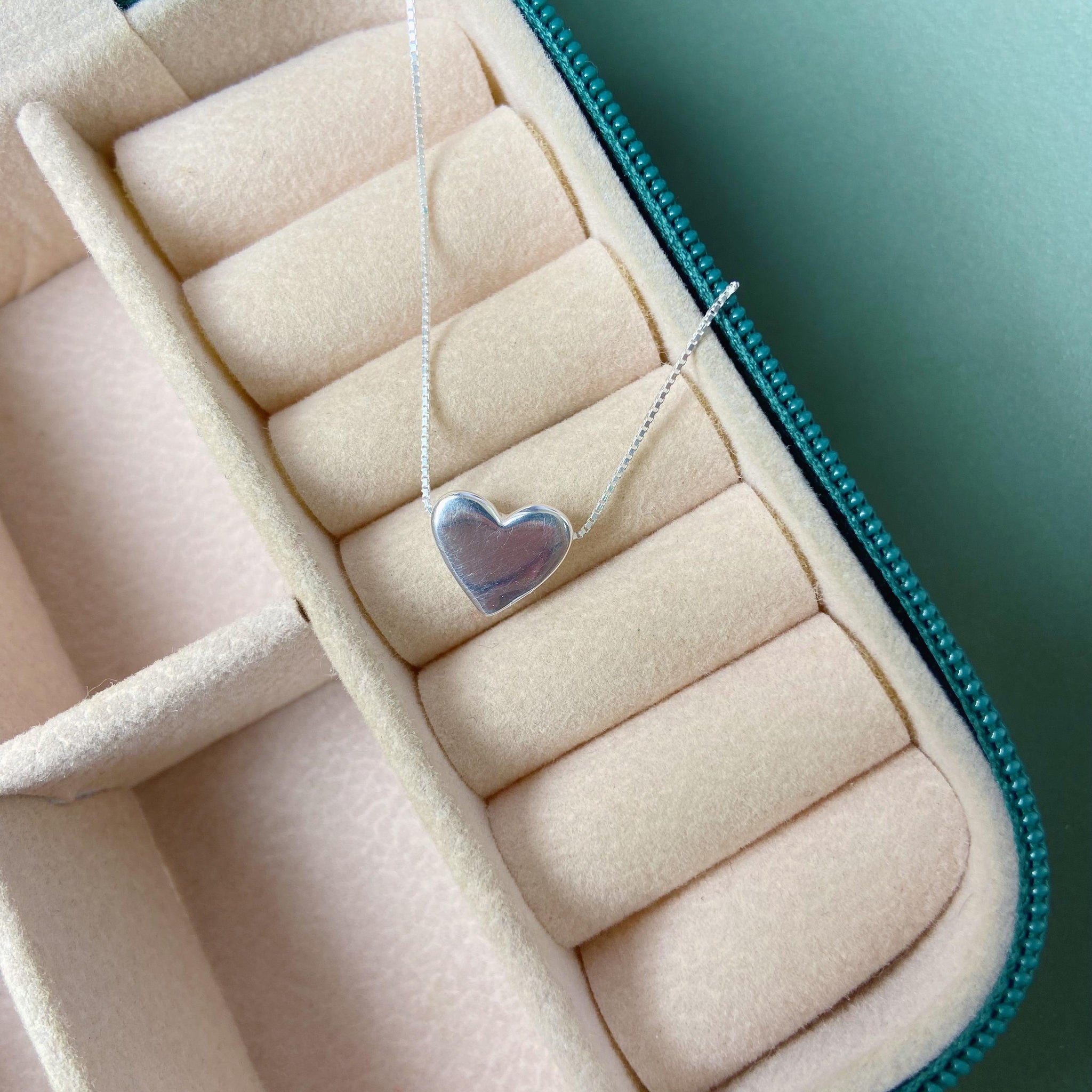 Gargantilha Coração Liso G