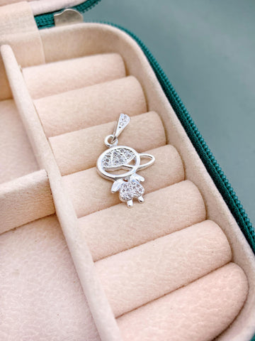 Pingente Menino Cravejado