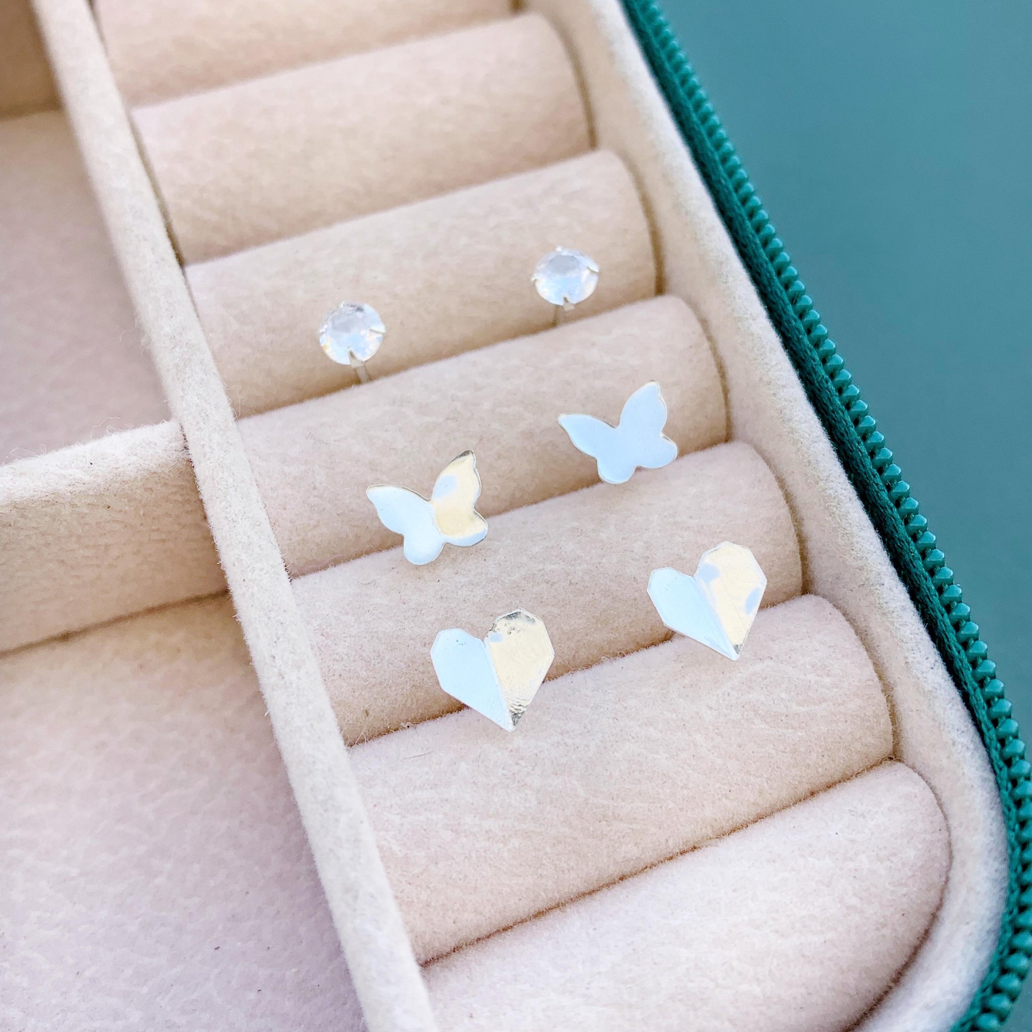 Trio Ponto de Luz Borboleta e Coração Prata