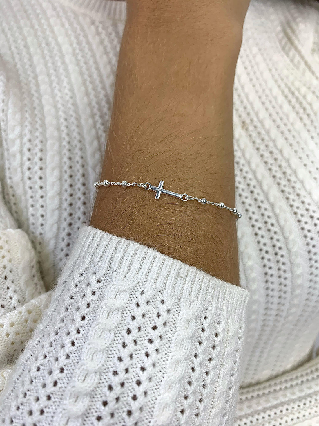 Pulseira Cartier Bolinha e Cruz