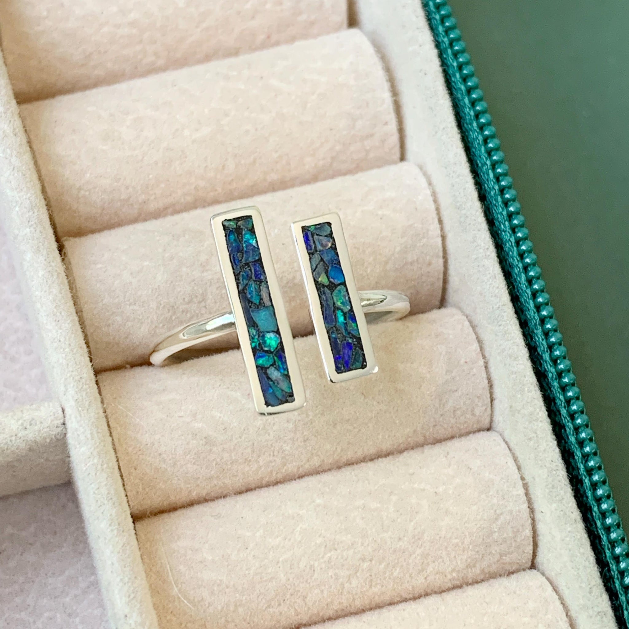 Anel Dois Retangulos em Opala