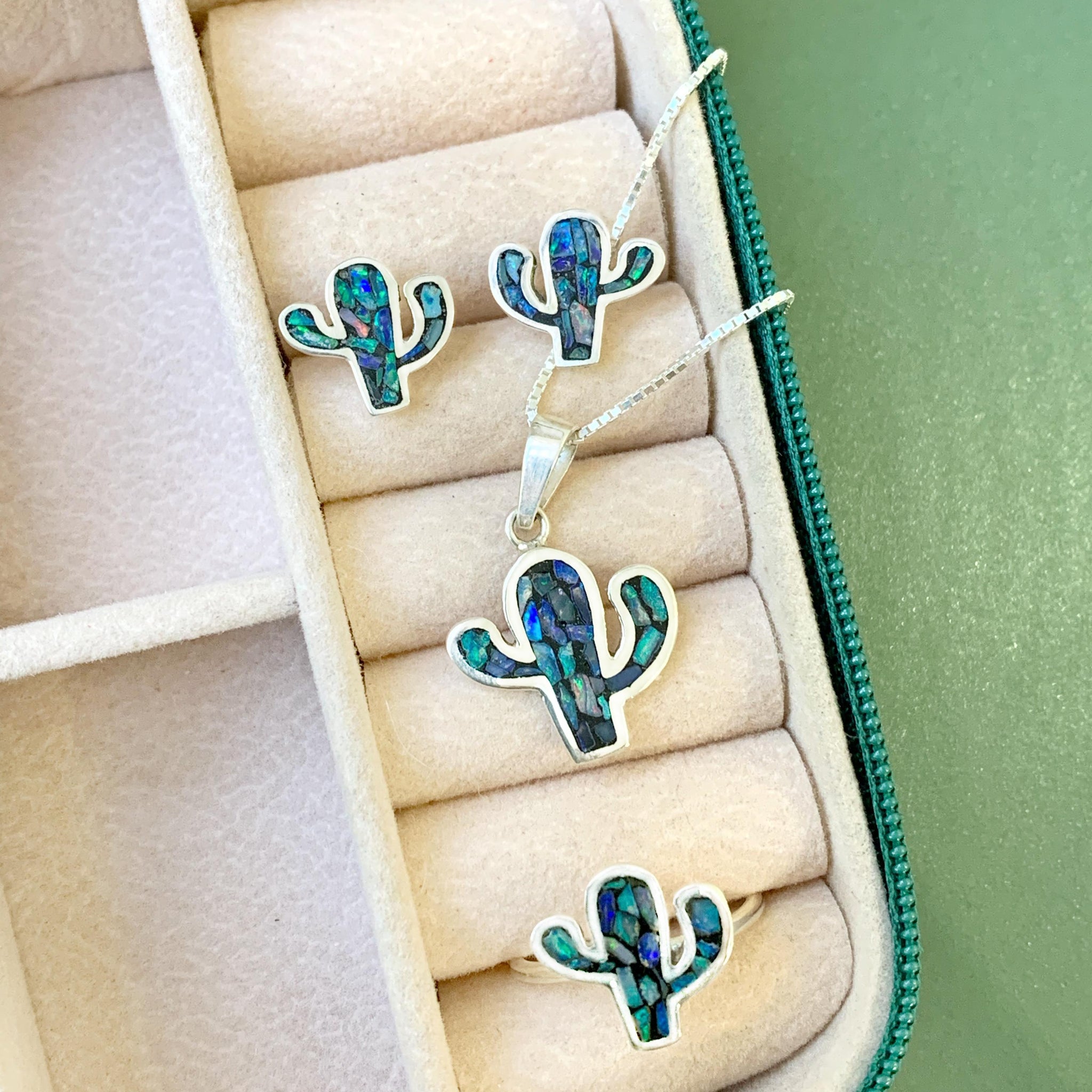 Conjunto Cacto em Opala