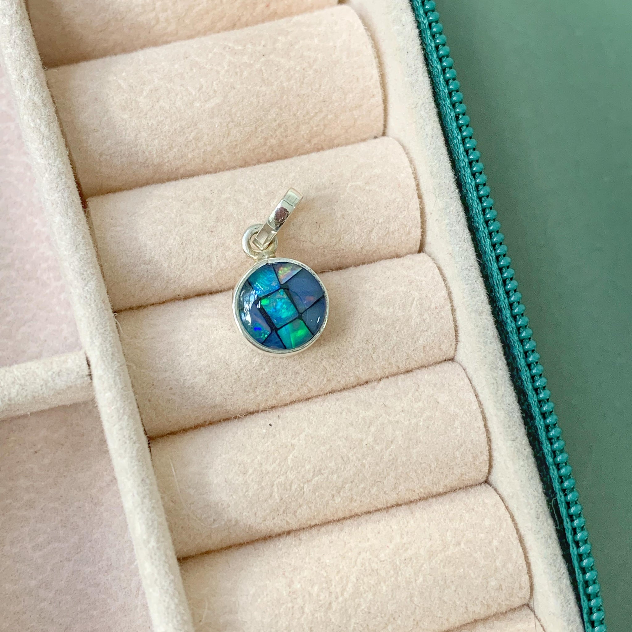 Pingente Redondo em Opala