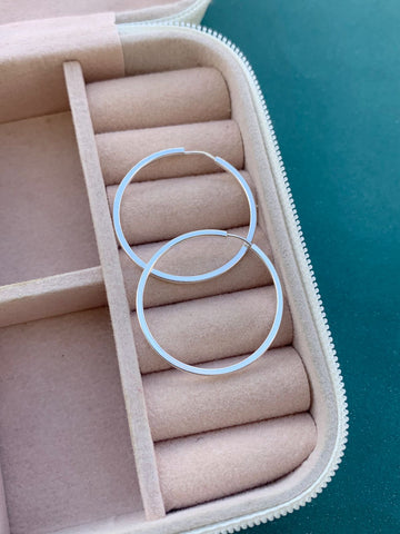 Argola Redonda Fio Quadrado 2,8cm