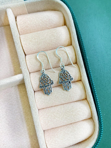 Brinco Mão de Fatima Envelhecido