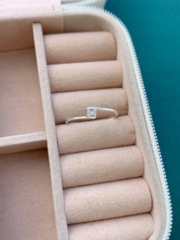 Anel Solitário Transversal