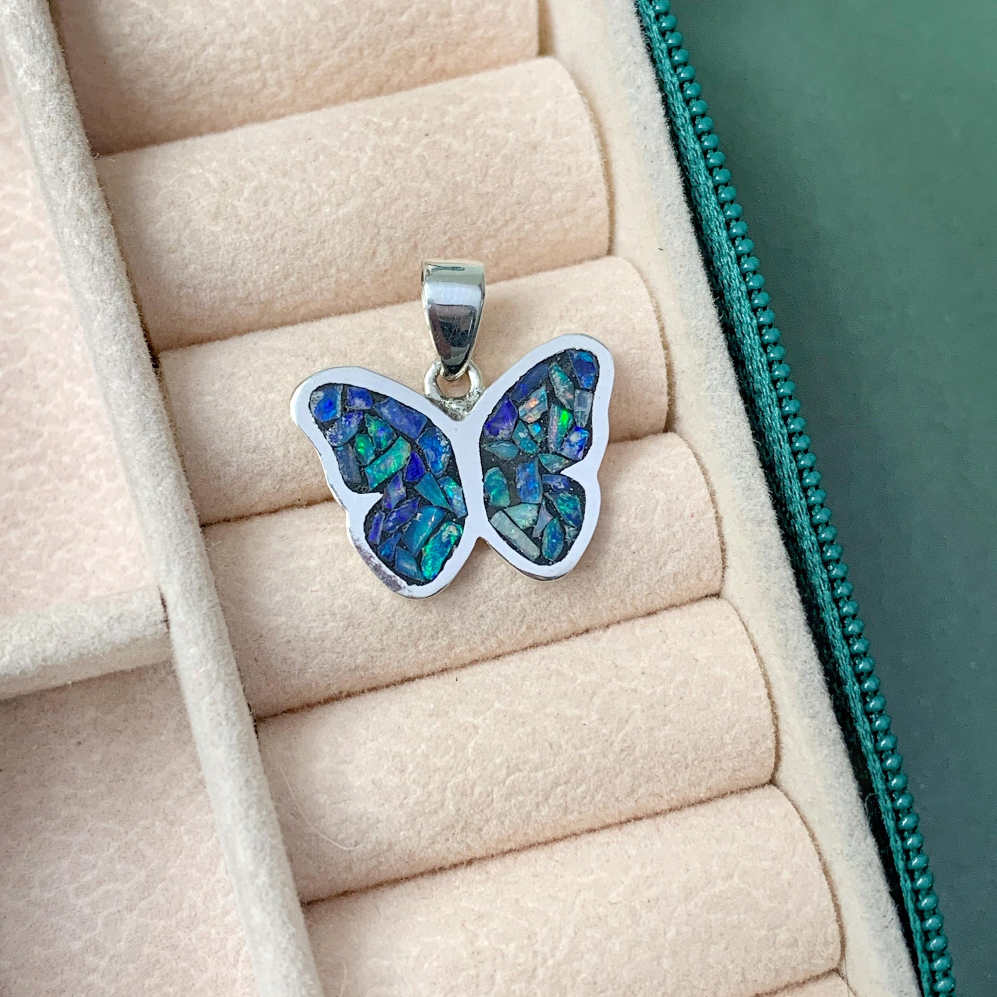 Pingente Borboleta em Opala M