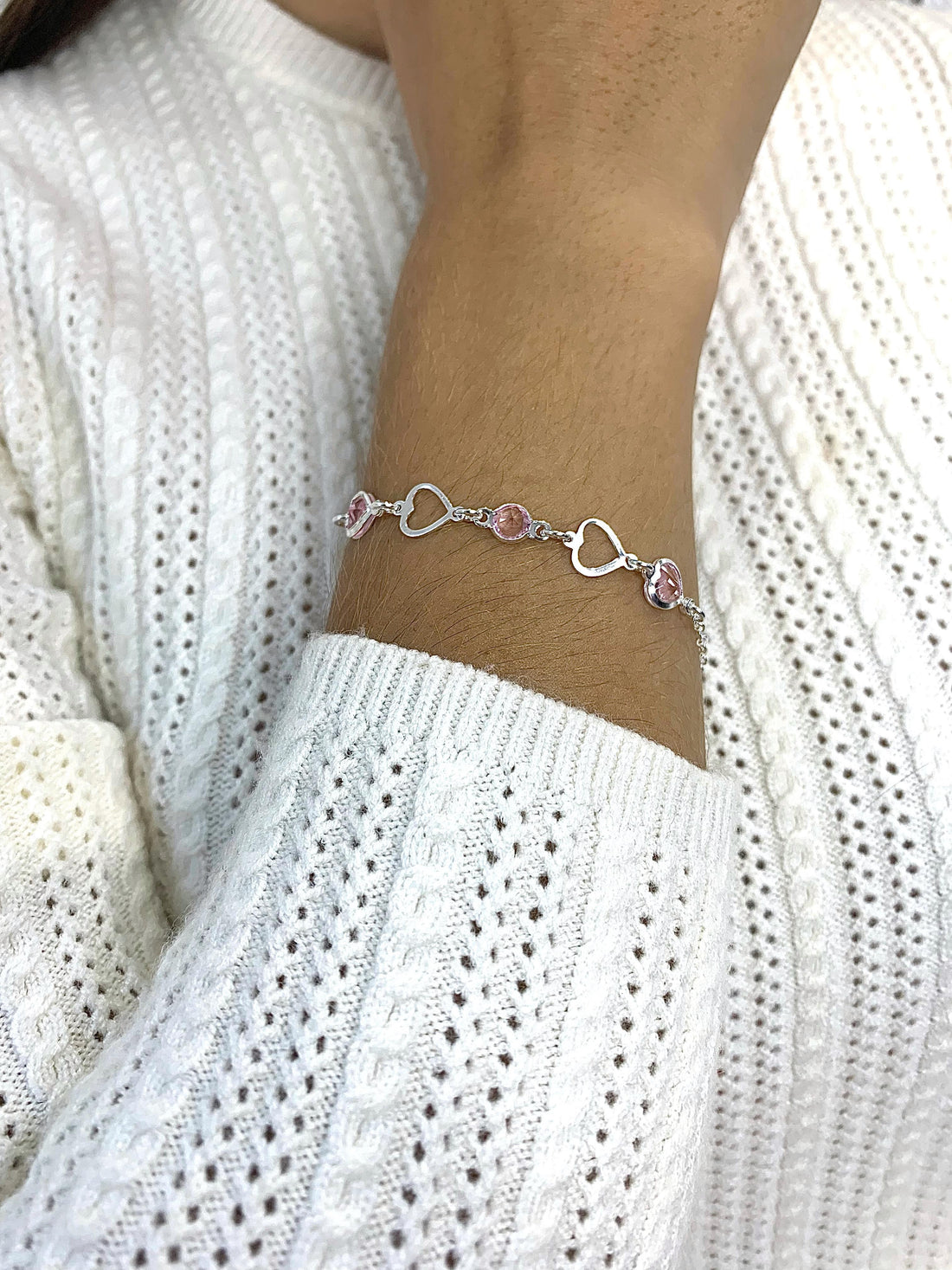 Pulseira Adulto Coração Rosa e Vazado