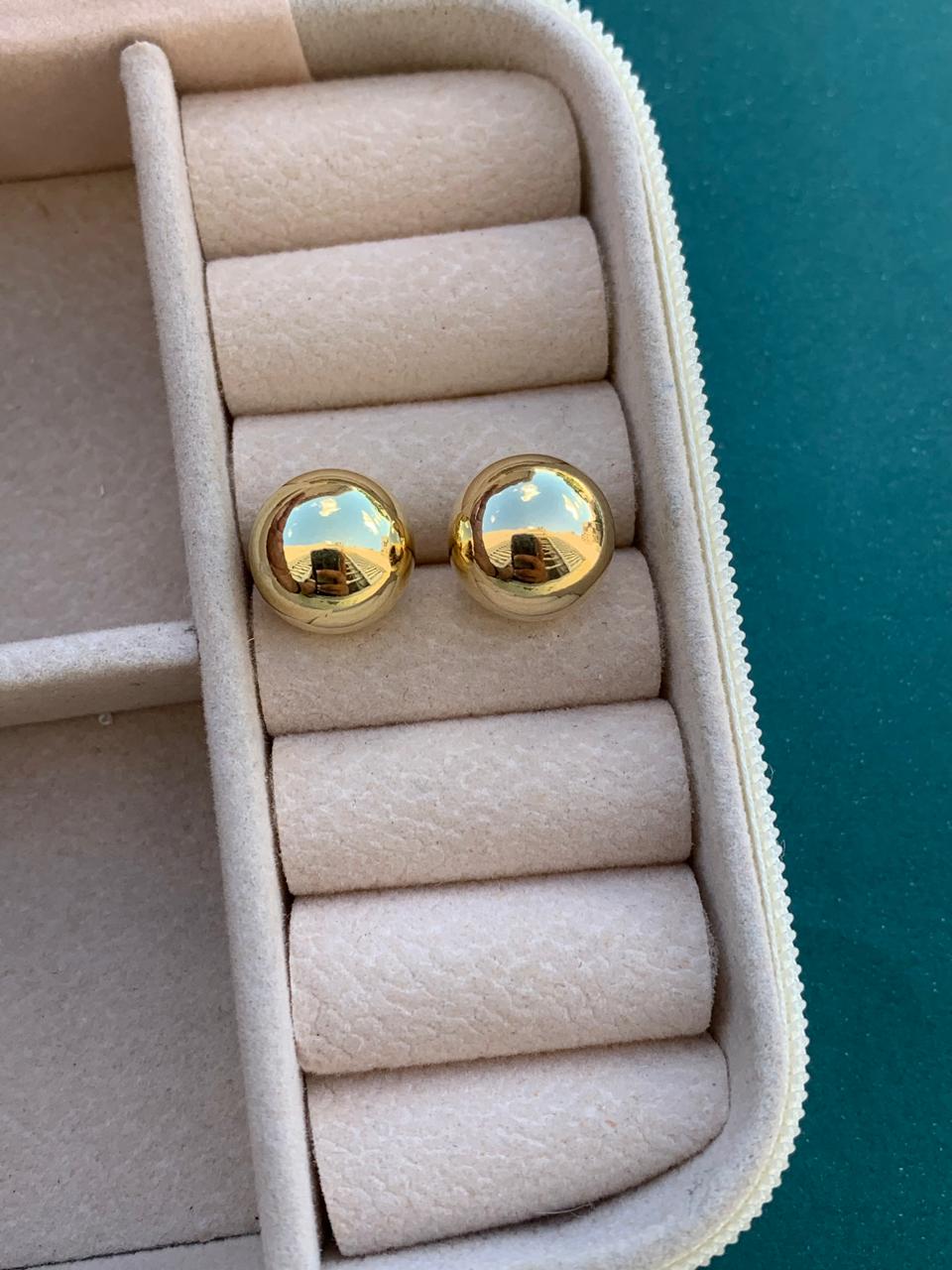 Brinco Bola lisa 12mm Folheado