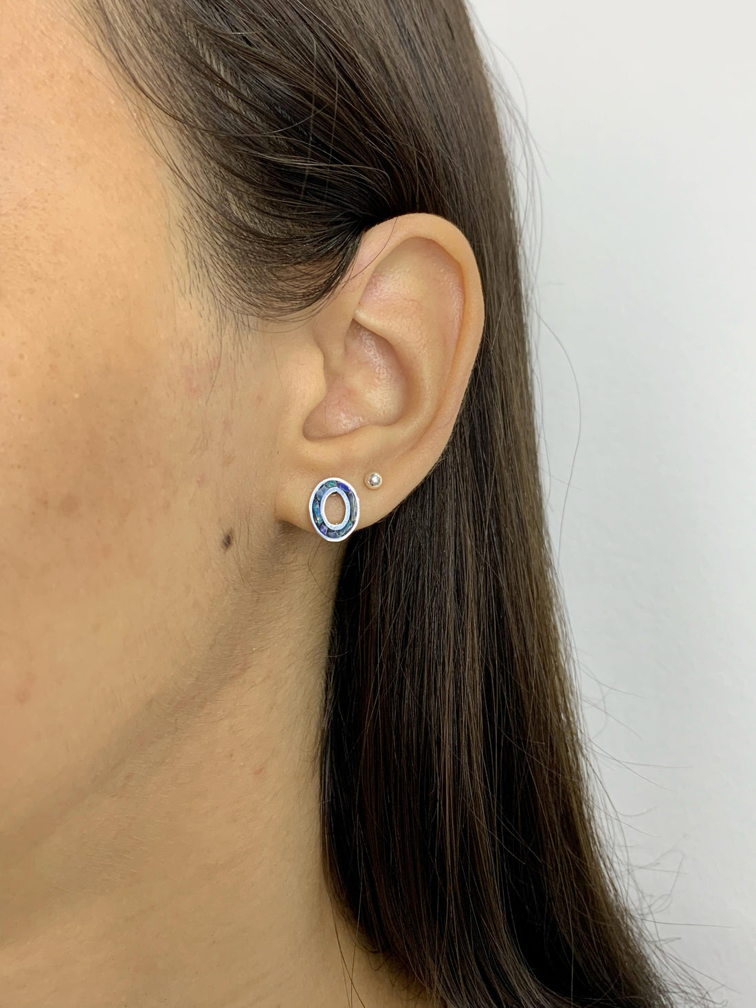 Brinco Oval Opala Vazado