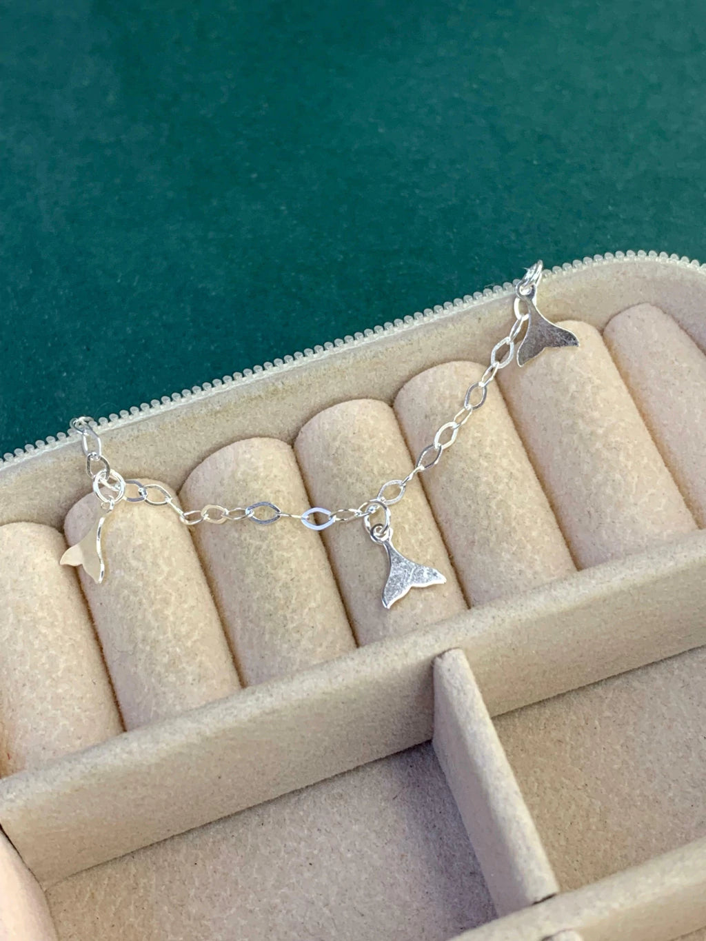 Pulseira Pingente Rabo de Sereia 18cm 1.8g