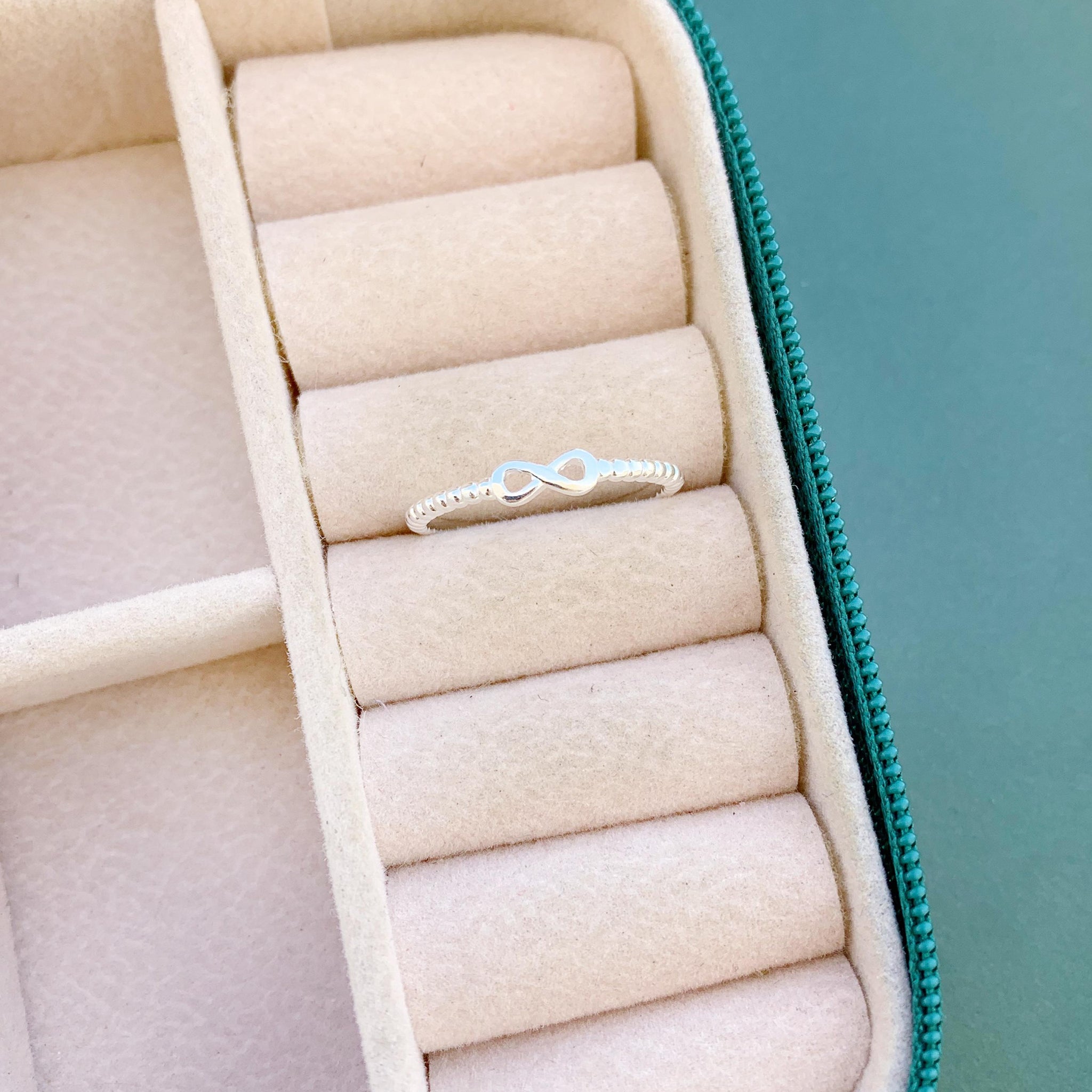 Anel Infinito Bolinha