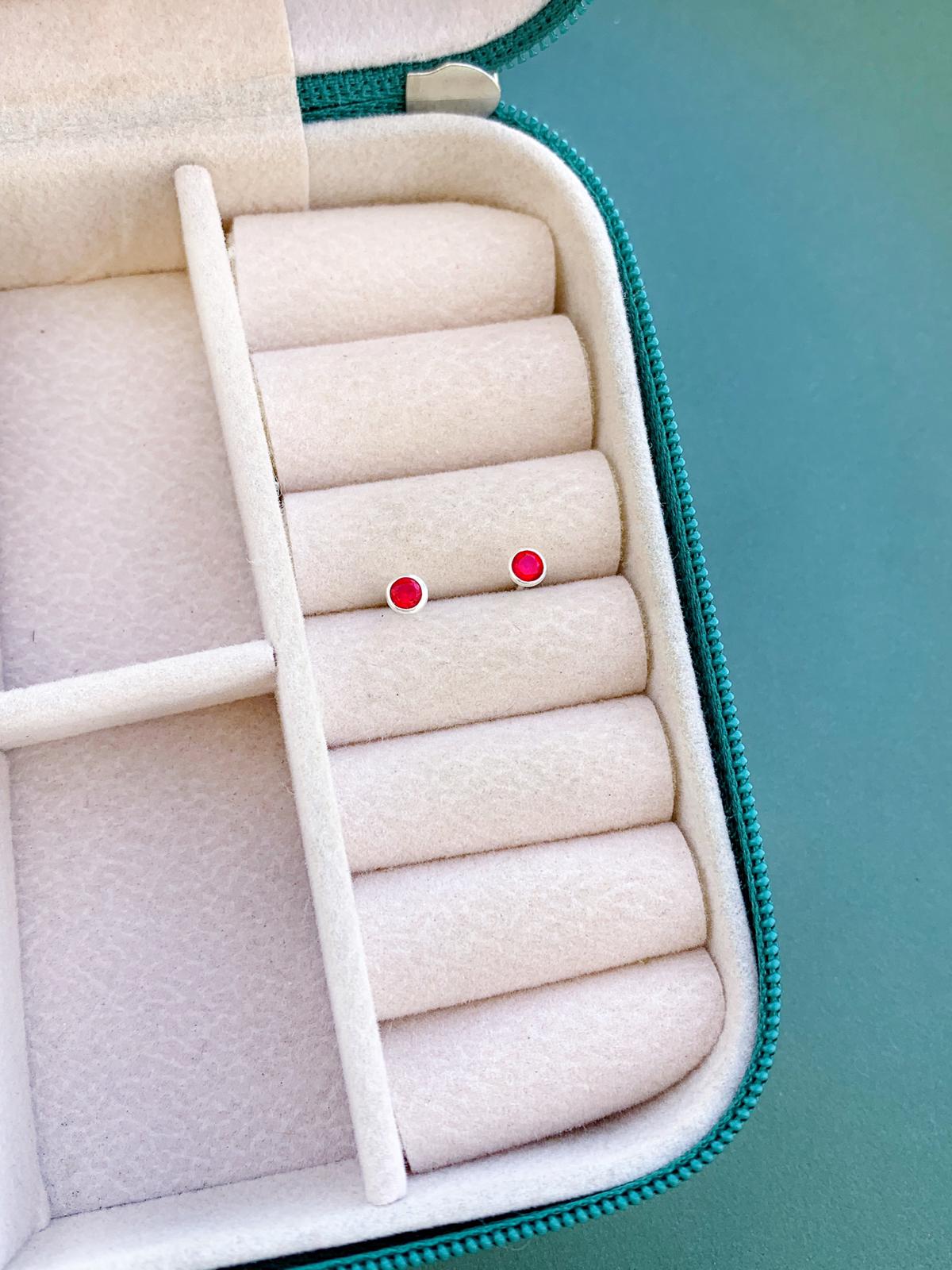 Brinco Zircônia Embutido Baby