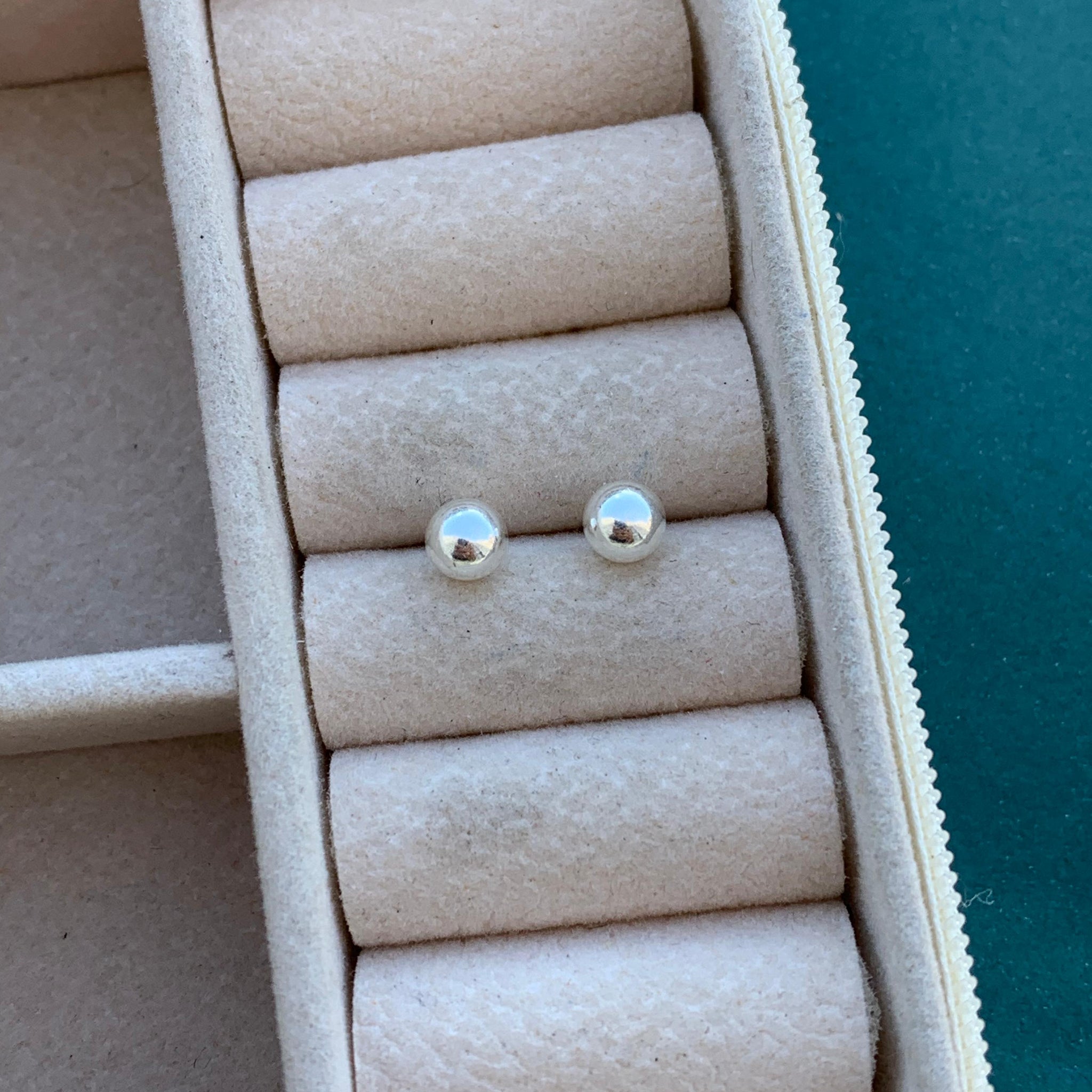 Brinco Bola Prata 5mm