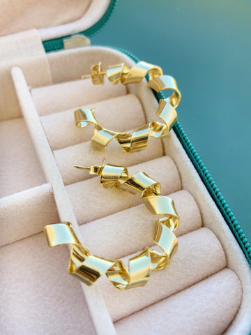 Argola Torcida Aro Fino