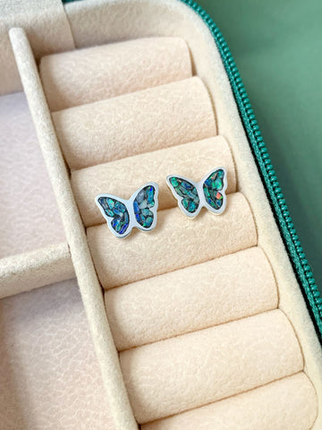 Brinco Borboleta em Opala