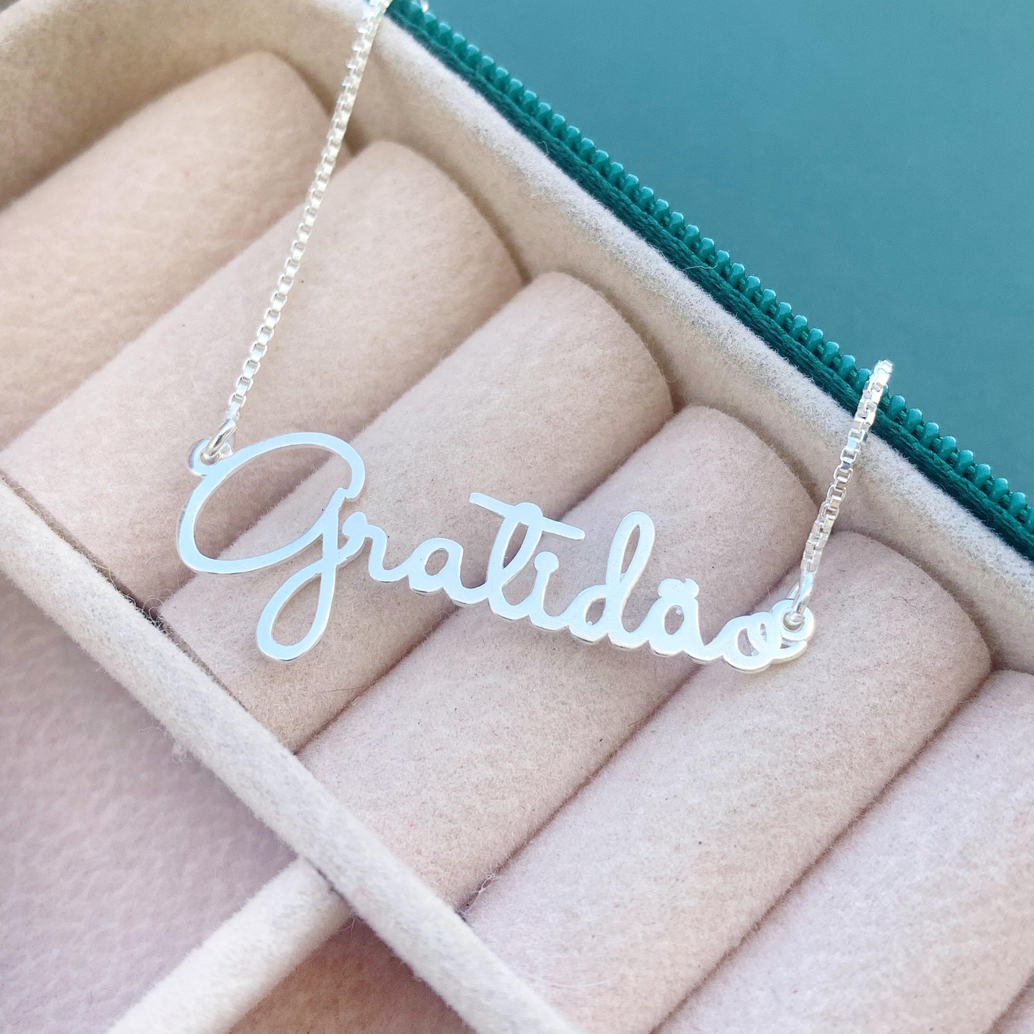 Gargantilha Gratidão 45 Cm