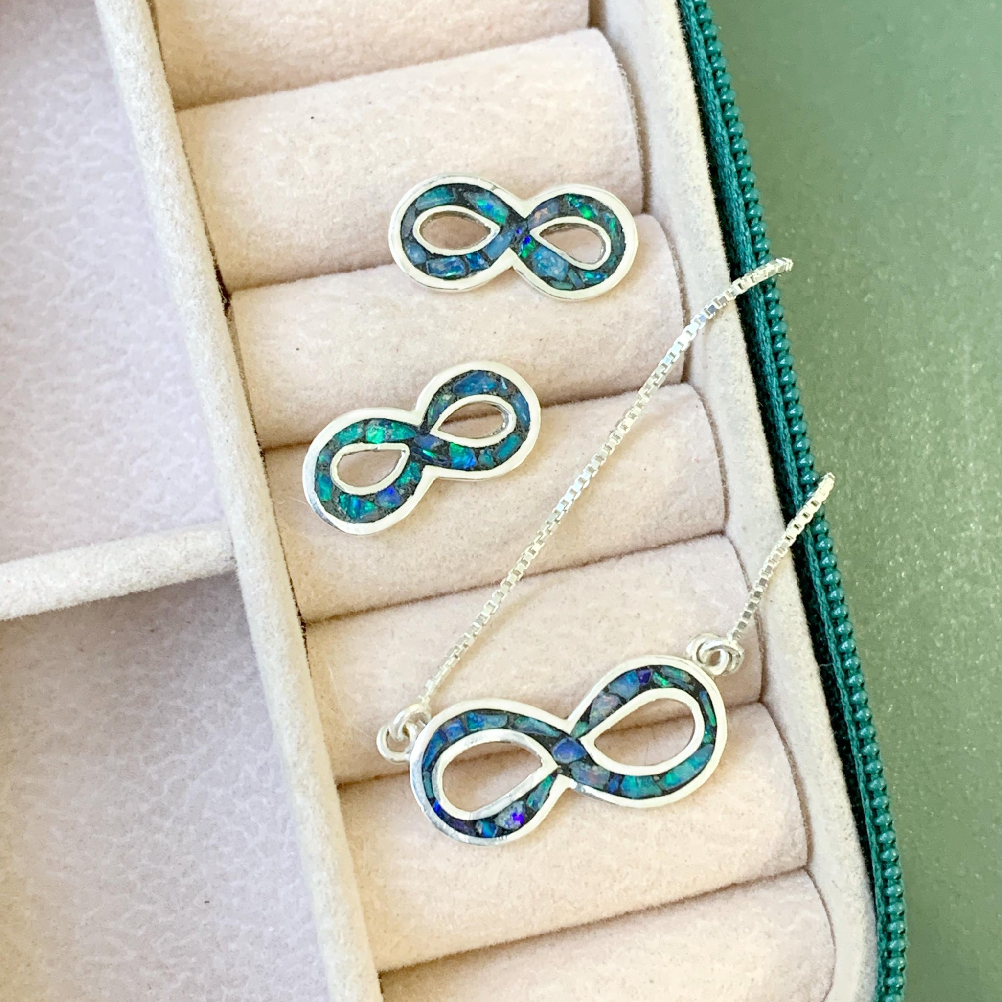 Conjunto Infinito em Opala